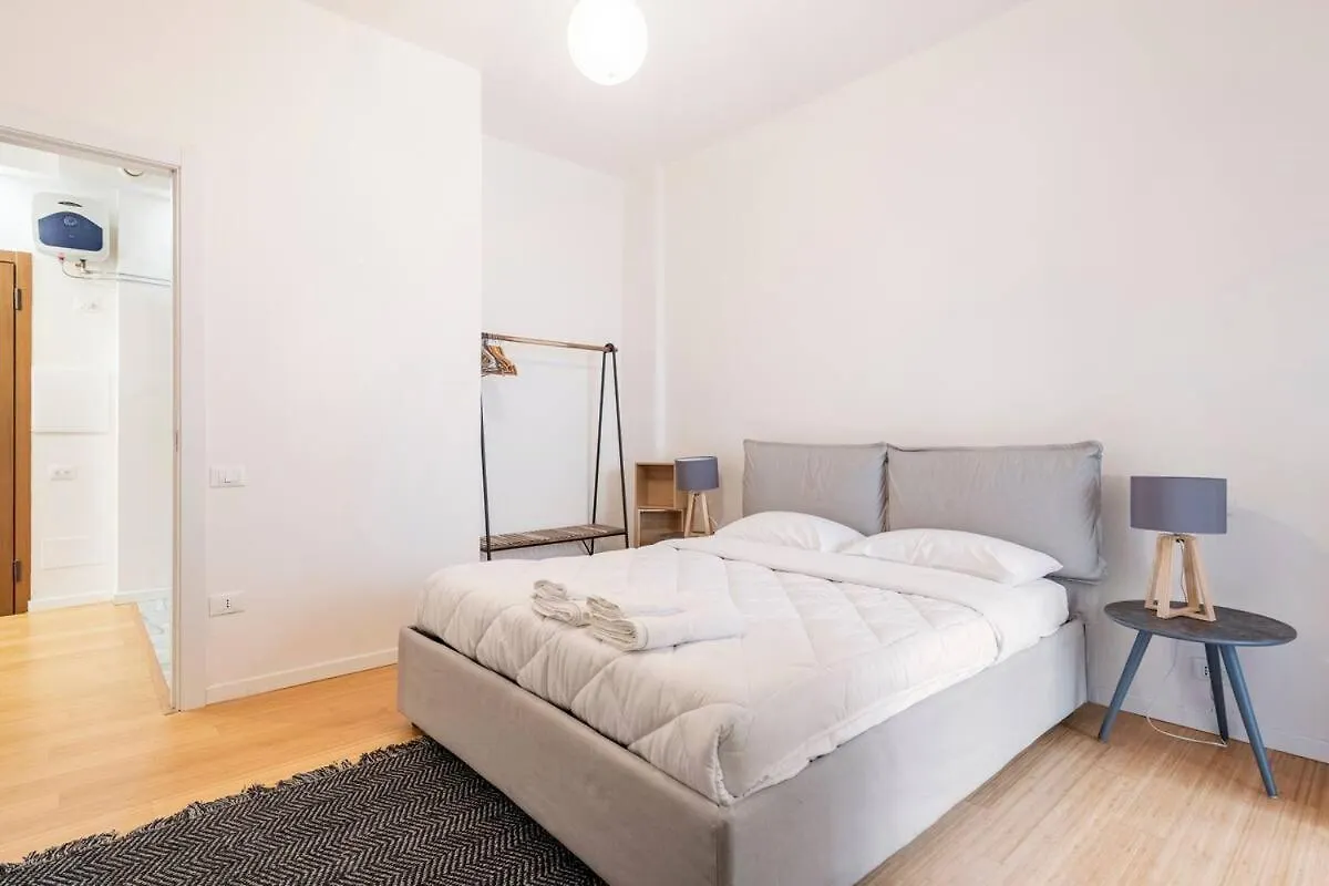 Vicolo Leoni 2Brd Apartment Verona